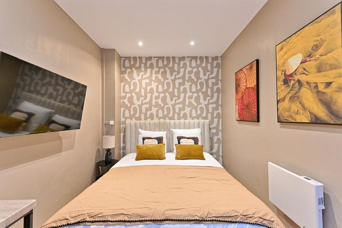 Situe Dans Le 11eme Arrondissement Appartement *